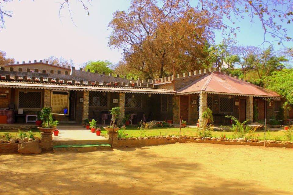 Hotel Castle Rock Mount Abu by SAH