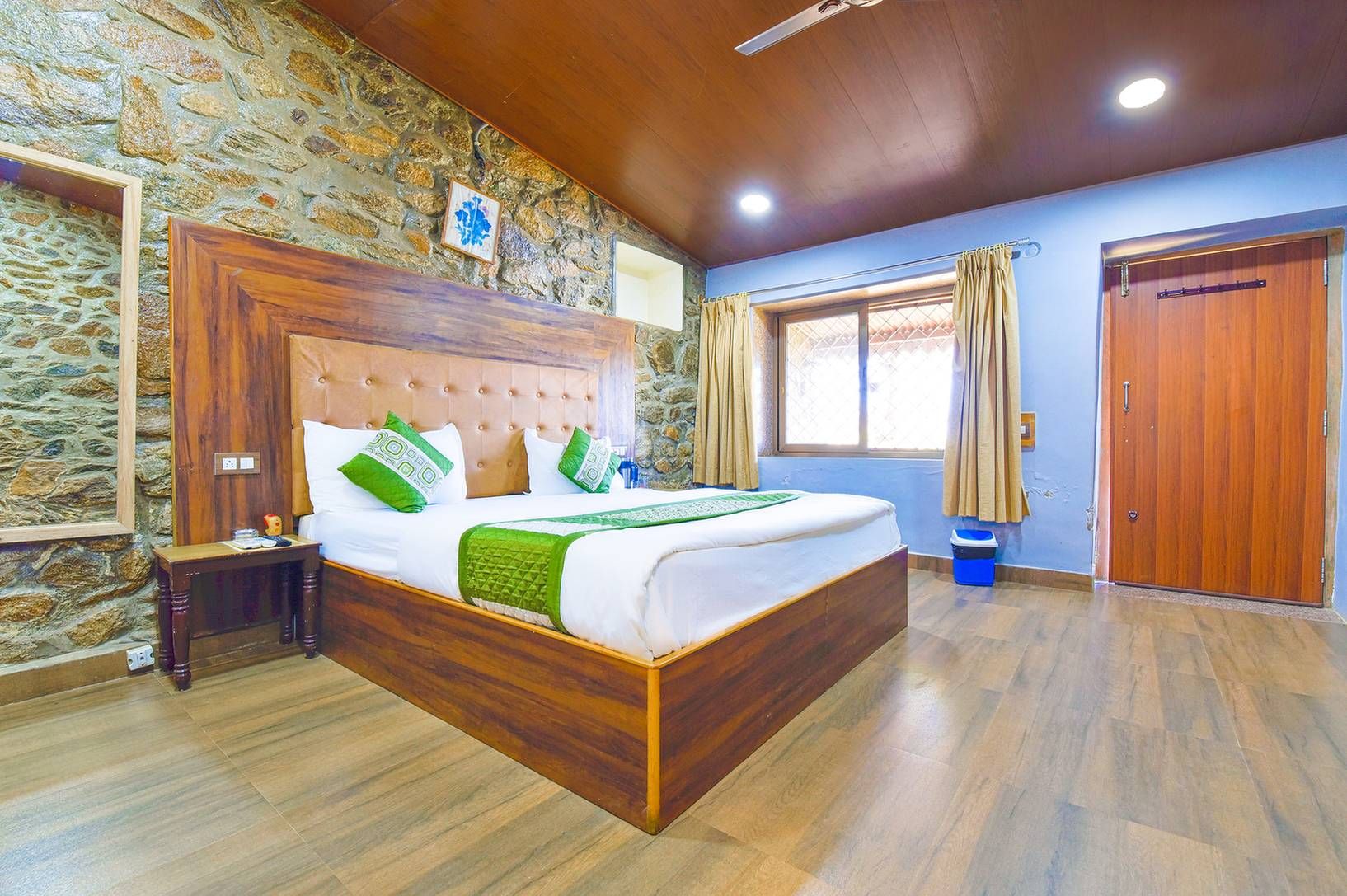 Hotel Castle Rock Mount Abu by SAH Deluxe Room 2