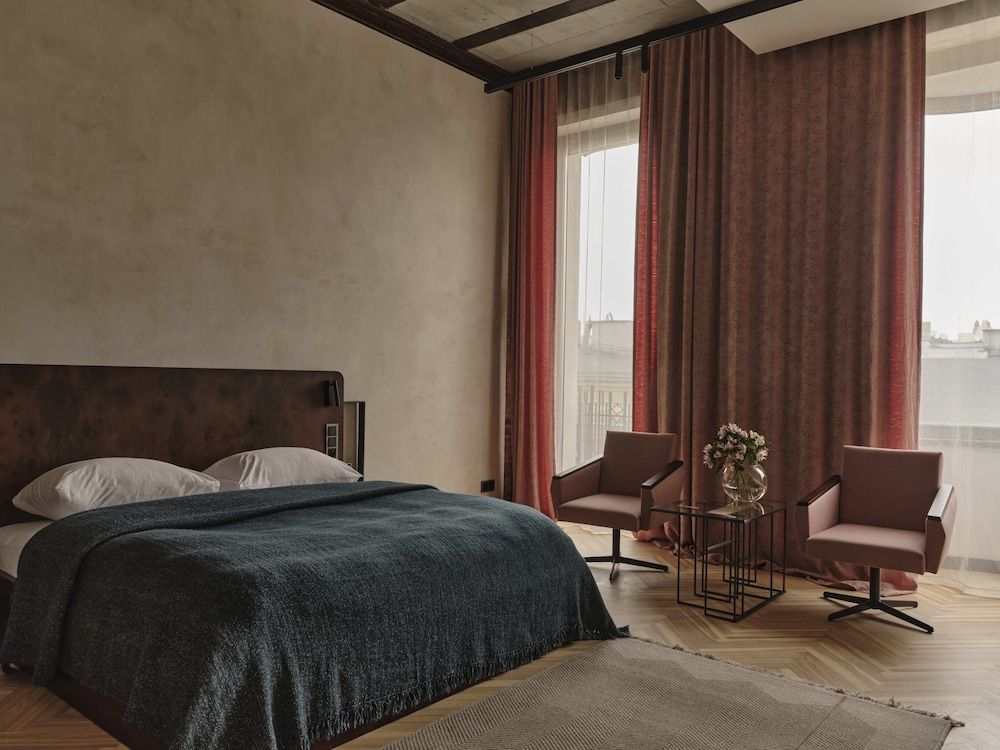 Grand Hotel Standard Double Room 10