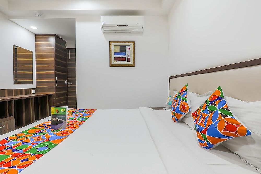 FabHotel Prime Sapphire Inn Deluxe Room 2