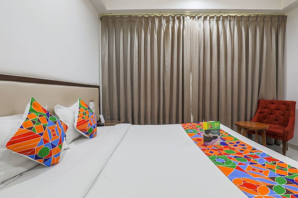 FabHotel Prime Sapphire Inn Deluxe Room 20