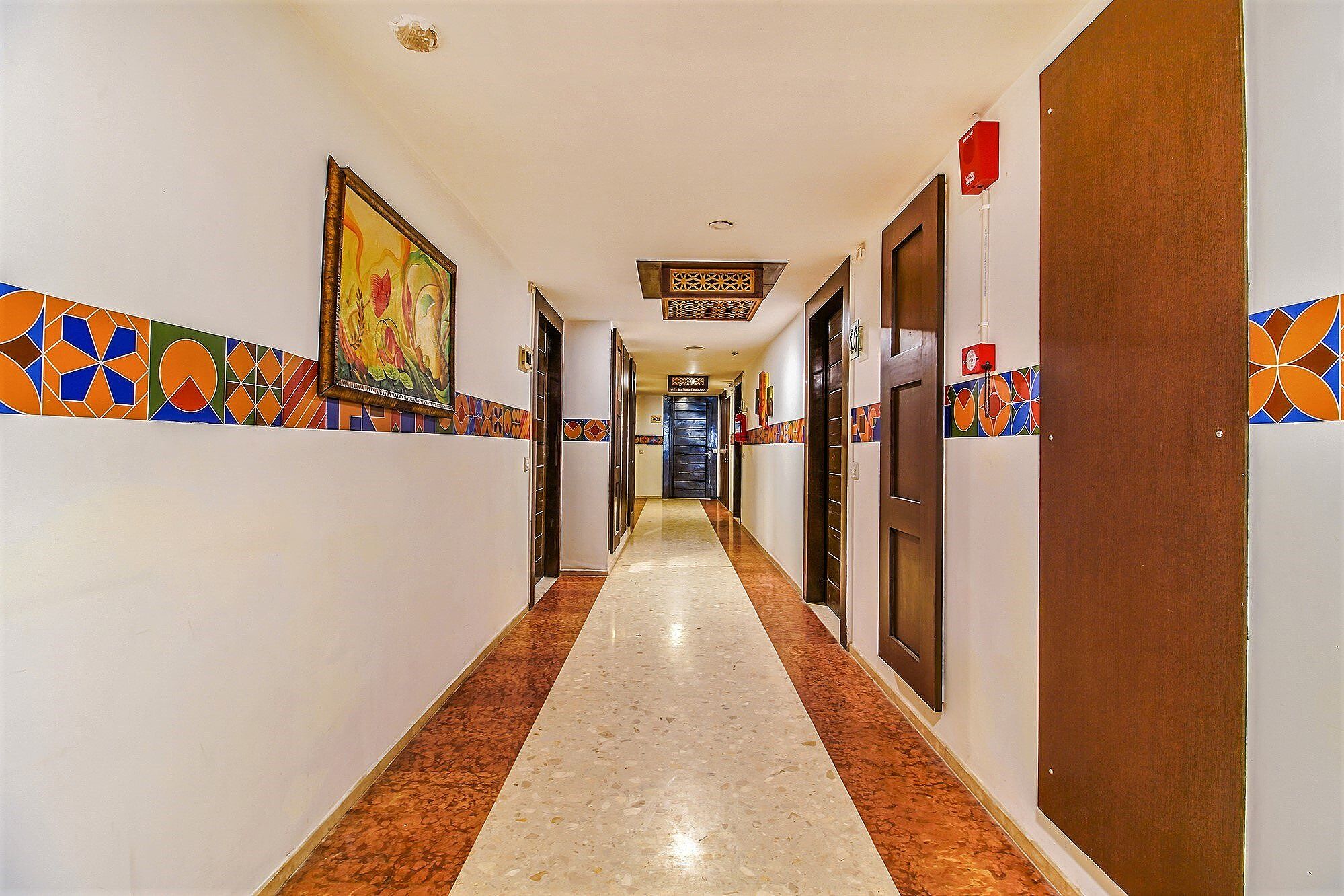 undefined  FabHotel White Klove 4