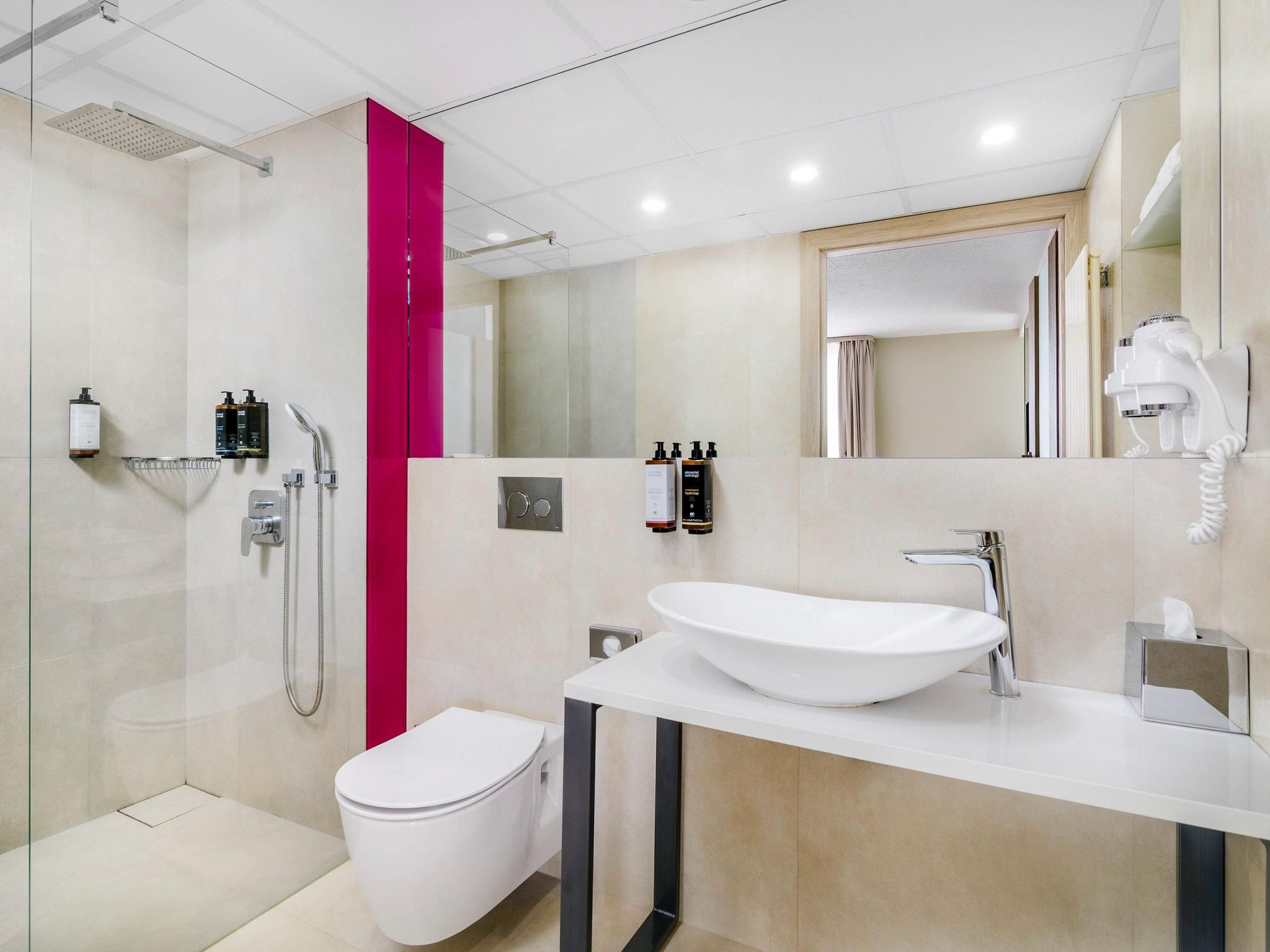 Suite, Double
