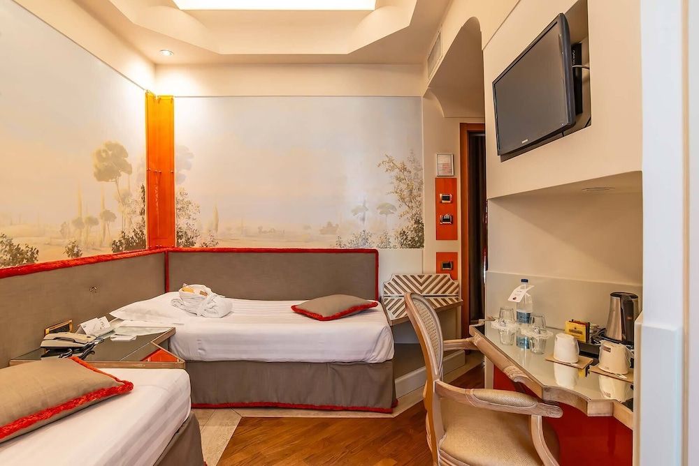 undefined Hotel Isa 9