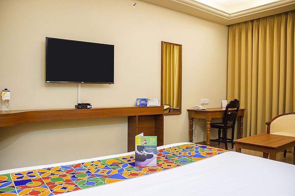 FabHotel Prazeres Boutique PanajI Executive Room 6