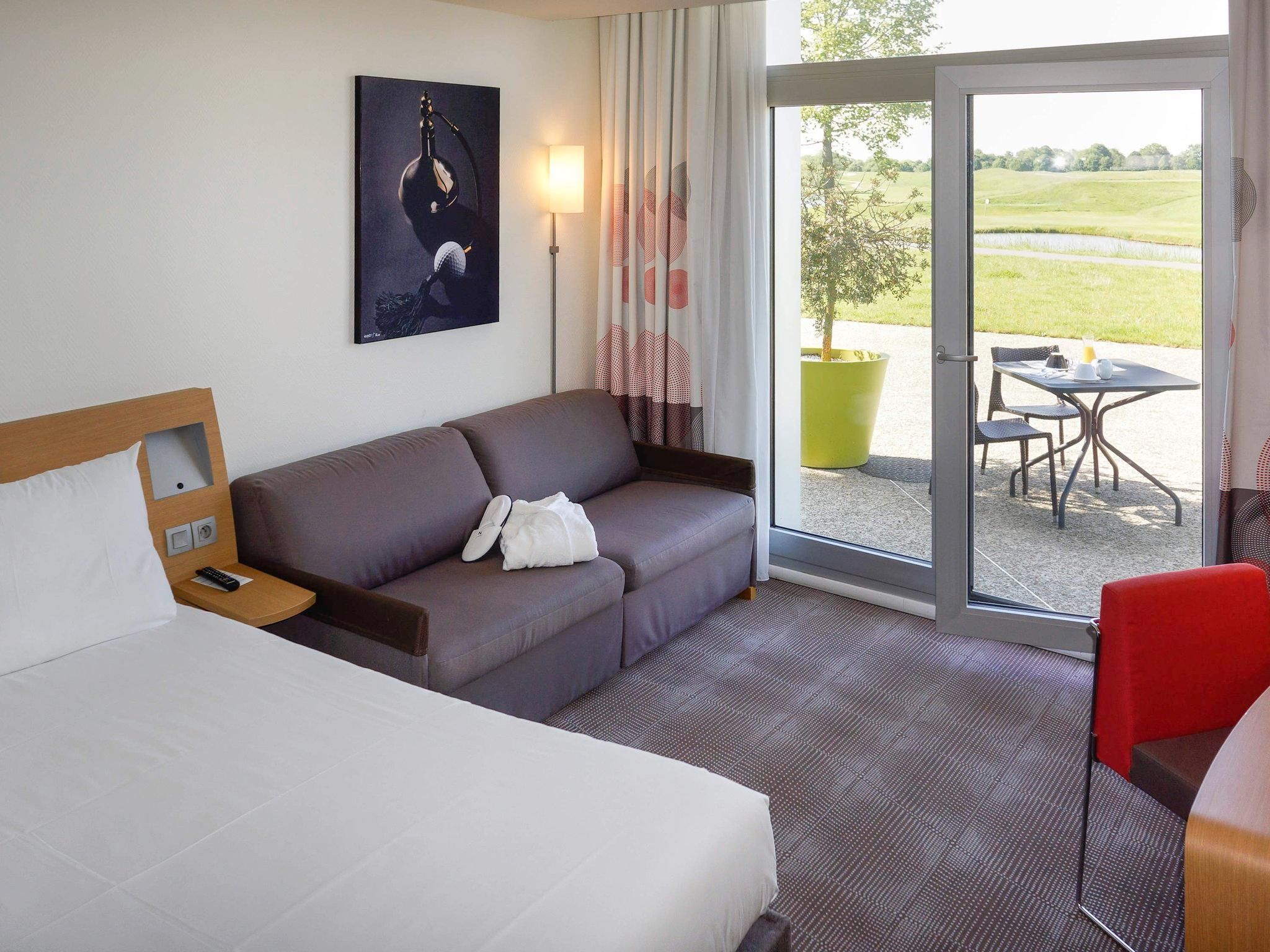 Deluxe Room with 1 Double Bed, Golf View