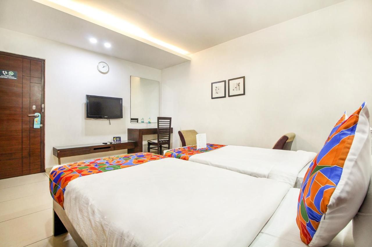 undefined FabHotel Hill View II 10