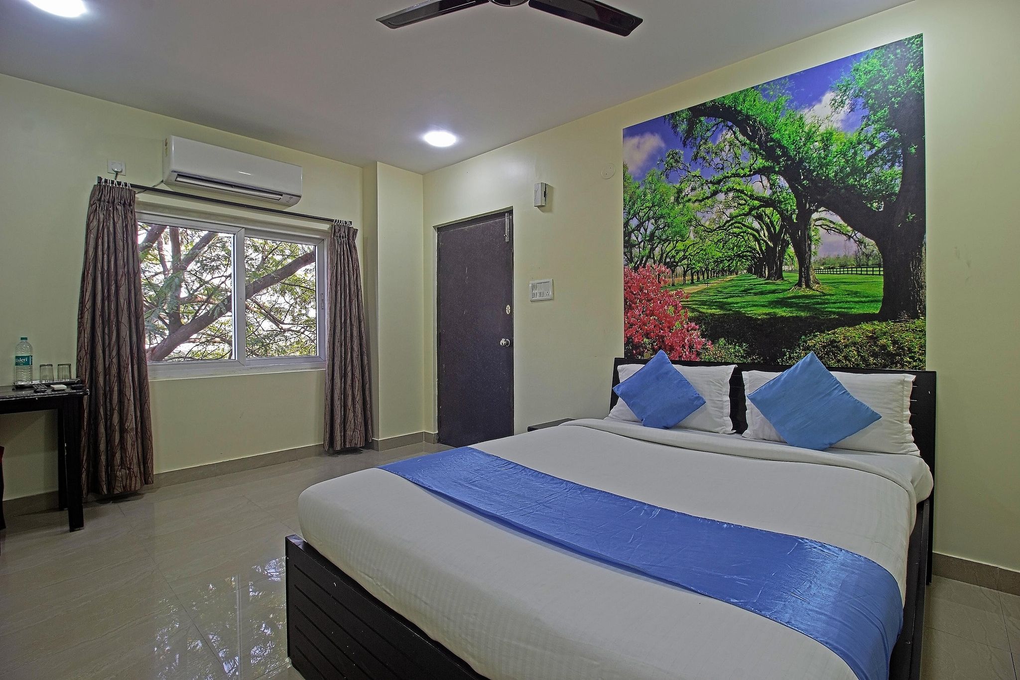 Hotel NS Royal Emirates Classic Room 3