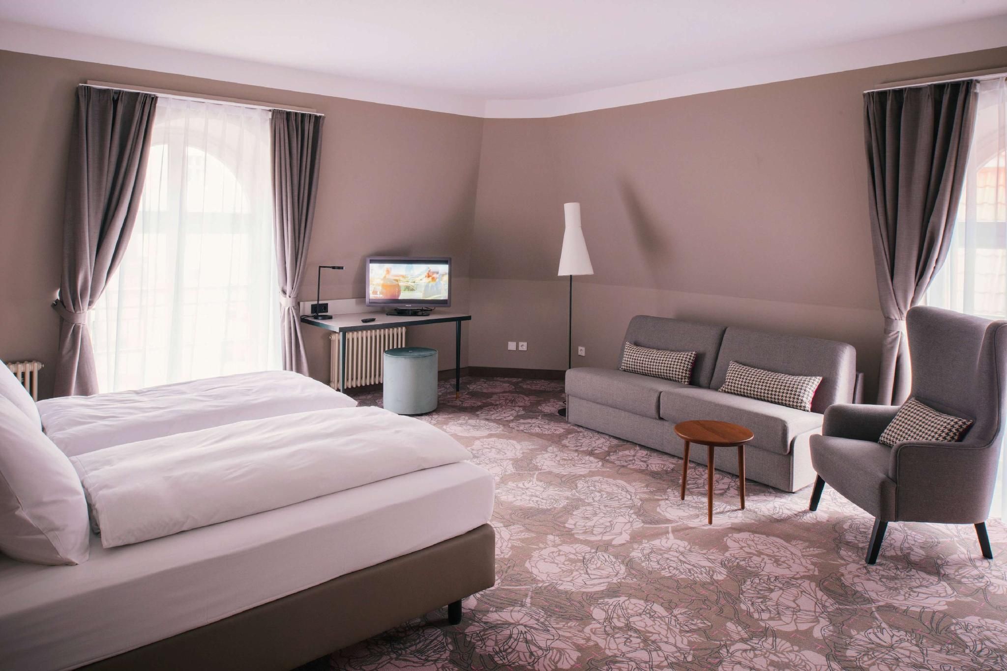 Comfort Plus Room