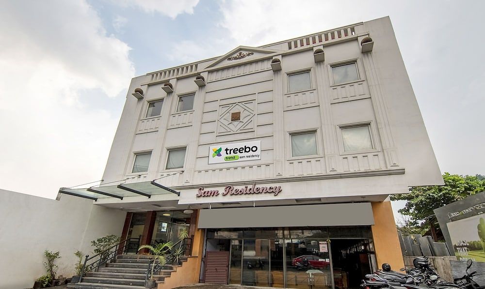 undefined FabHotel Sam Residency 7
