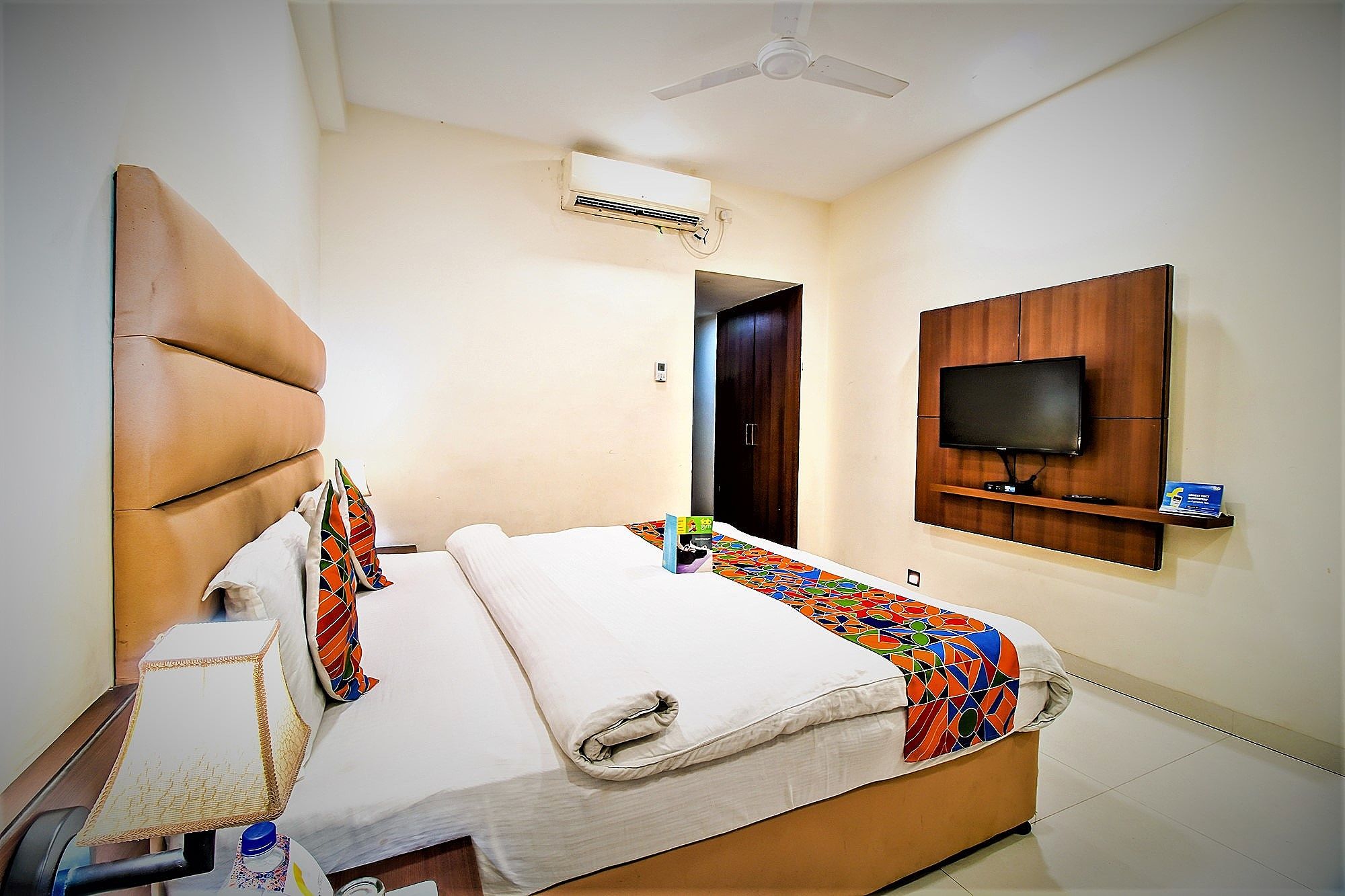  FabHotel Prime President Deluxe Double Room 6