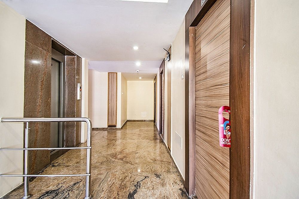 undefined FabHotel Jansi Deluxe 3