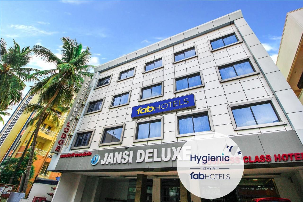 undefined FabHotel Jansi Deluxe