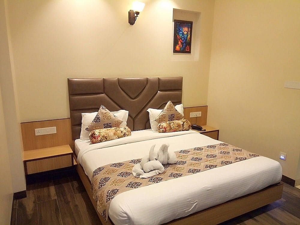 Hotel Urban Galaxy Near Golden Temple Deluxe Double Room 14