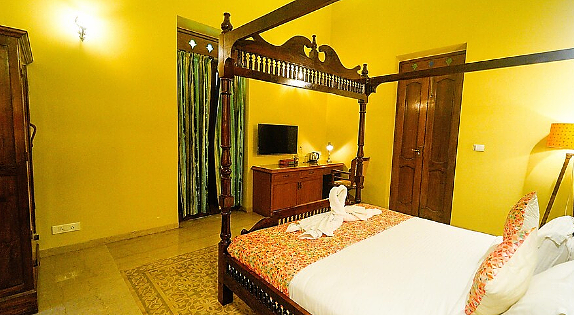 Surya Kiran Heritage Hotel Campal-Standard 3