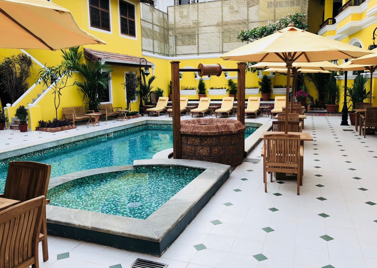 Pool