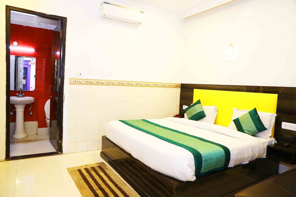 Hotel Kumar Palace Deluxe Double Room 15