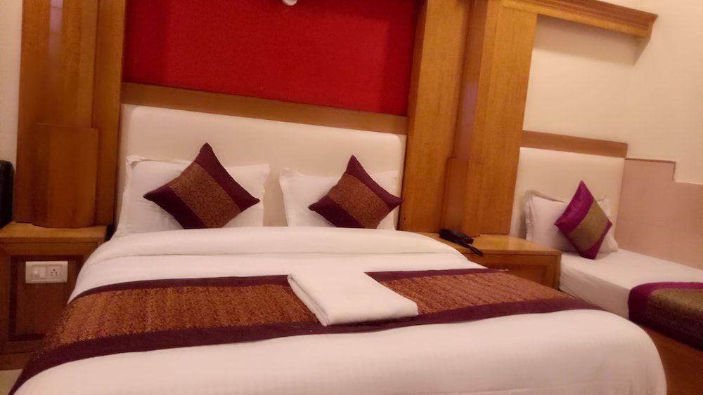 Hotel Kumar Palace Deluxe Double Room 21