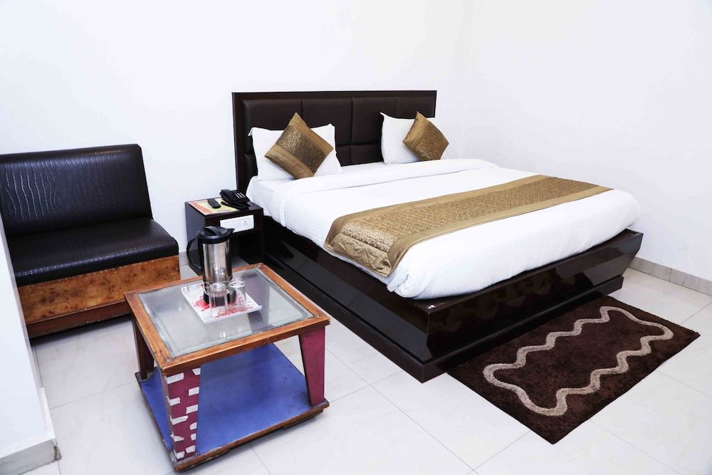 Hotel Kumar Palace Deluxe Double Room 14