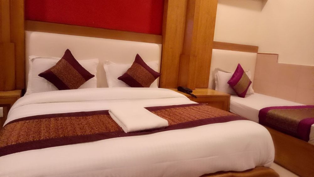 Hotel Kumar Palace Deluxe Double Room