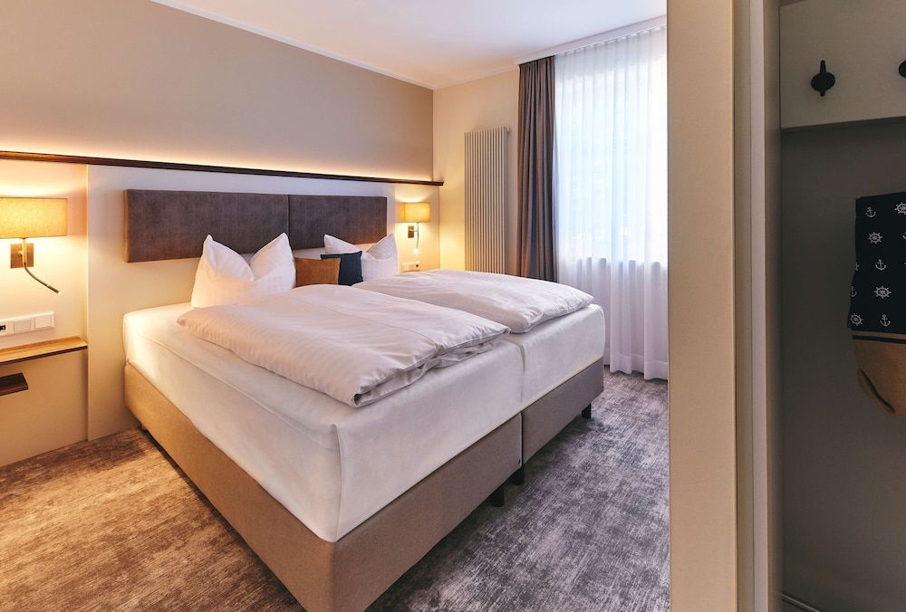 Superior Room, 1 King Bed with Sofa bed