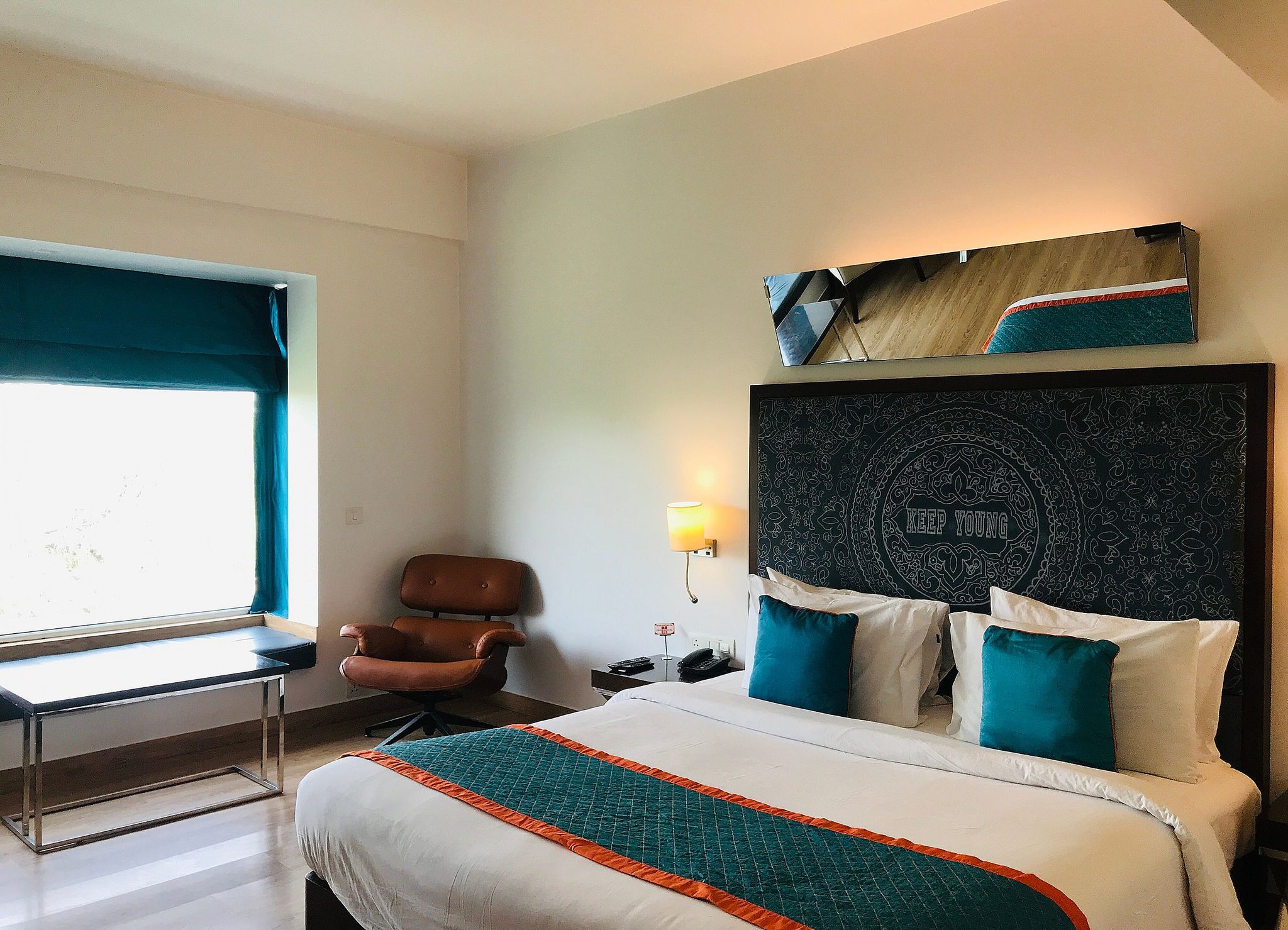 Golden Tulip City Centre Gurgaon Deluxe Room 12