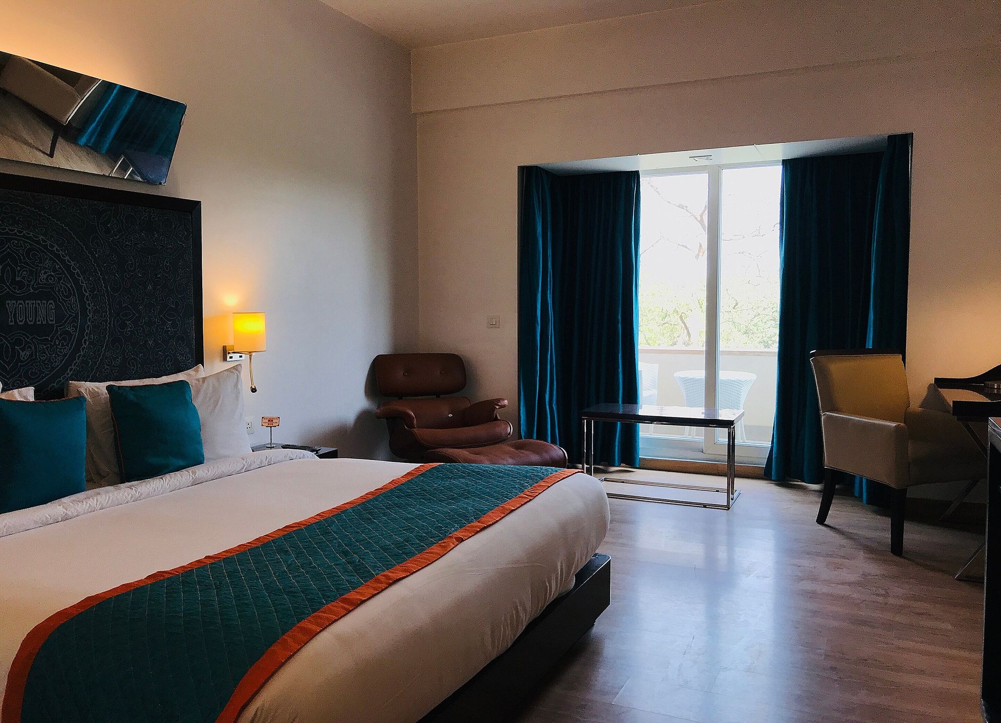 Day-use Room Same Day check-in & Check-out(10am to 6pm)