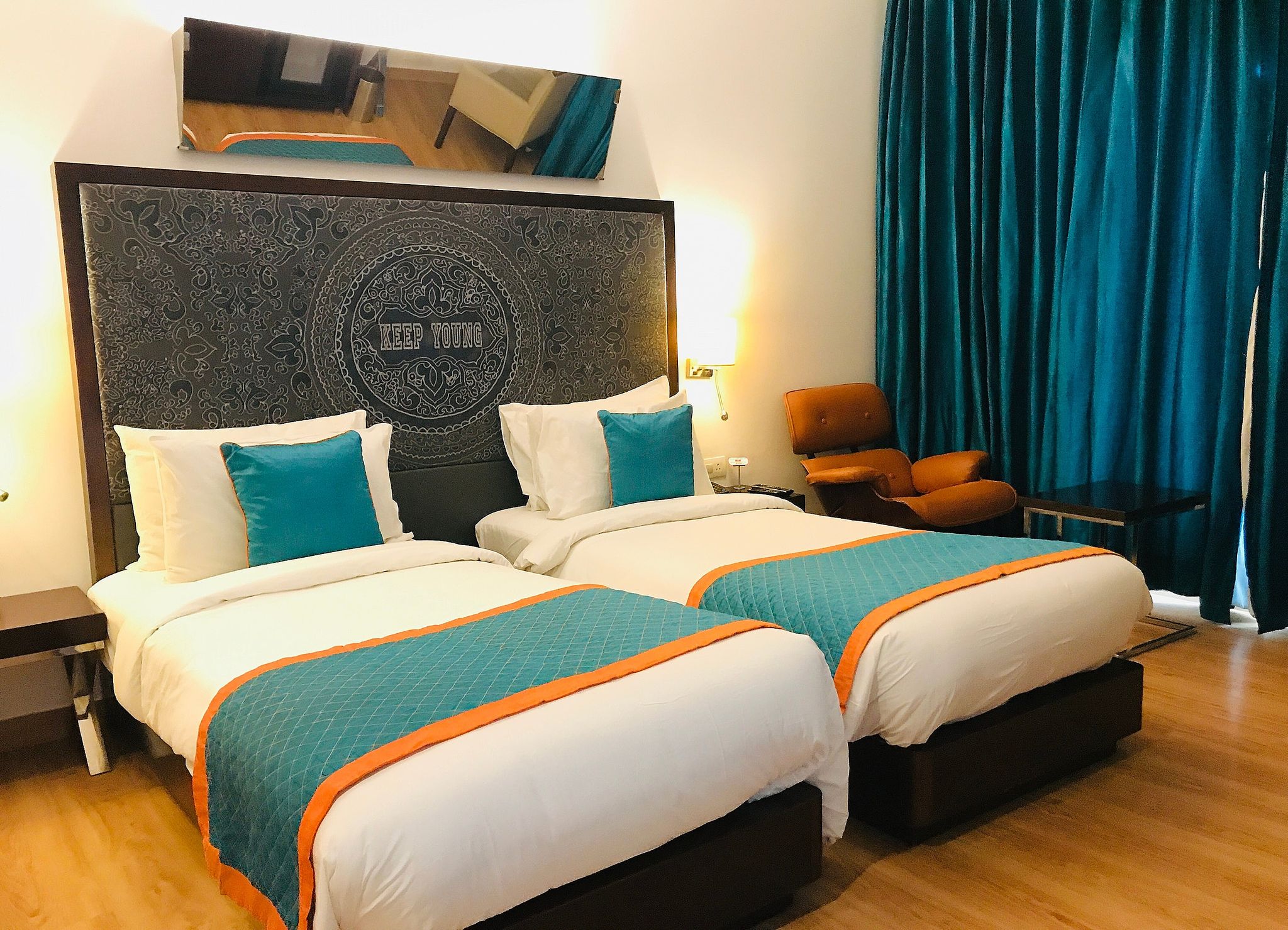 Golden Tulip City Centre Gurgaon Deluxe Room 10