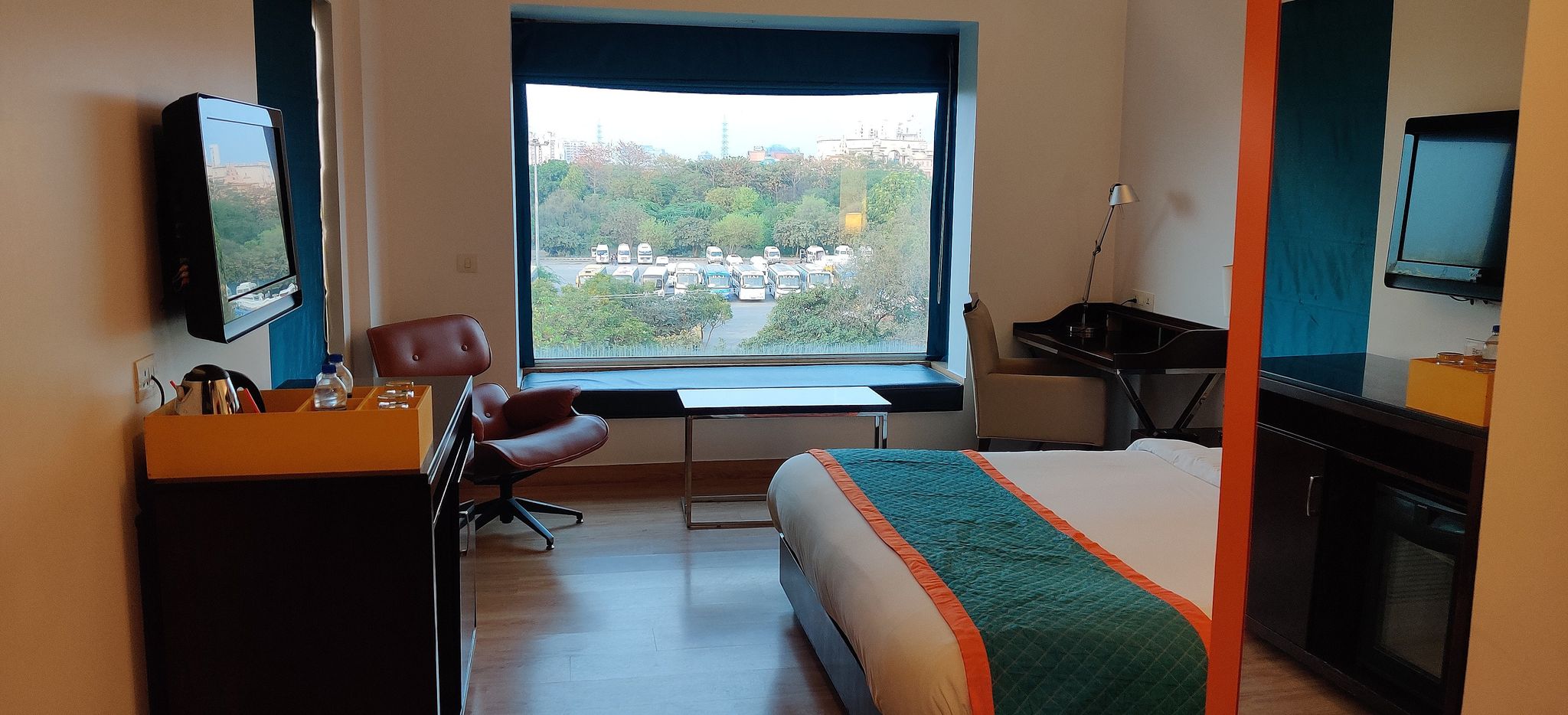 Golden Tulip City Centre Gurgaon Deluxe Room 21