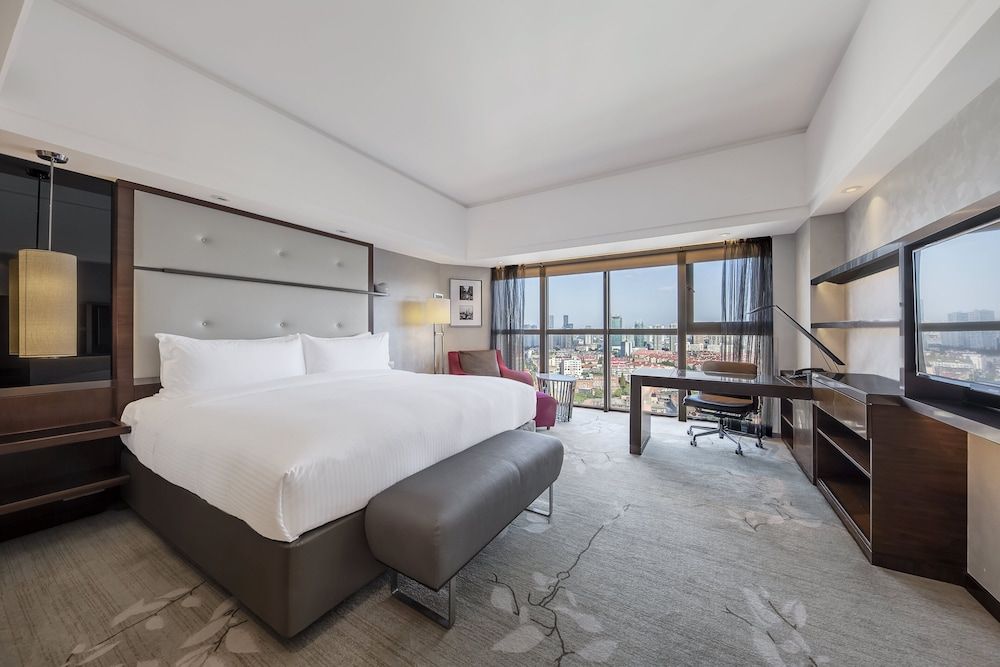 undefined InterContinental Shanghai Pudong Hotel by IHG 3