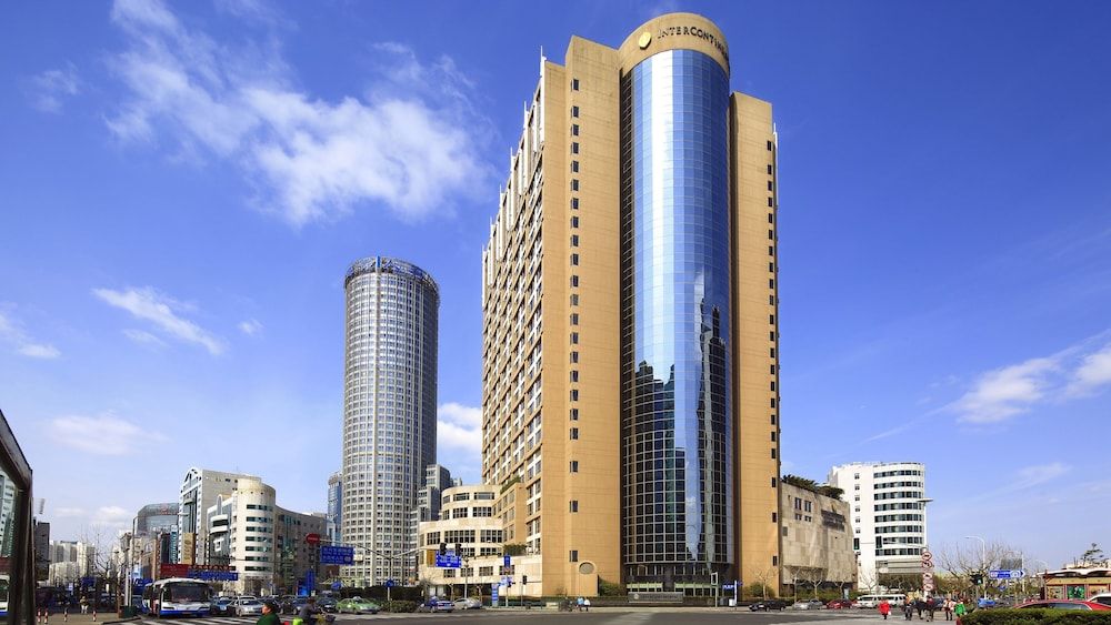 undefined InterContinental Shanghai Pudong Hotel by IHG 6