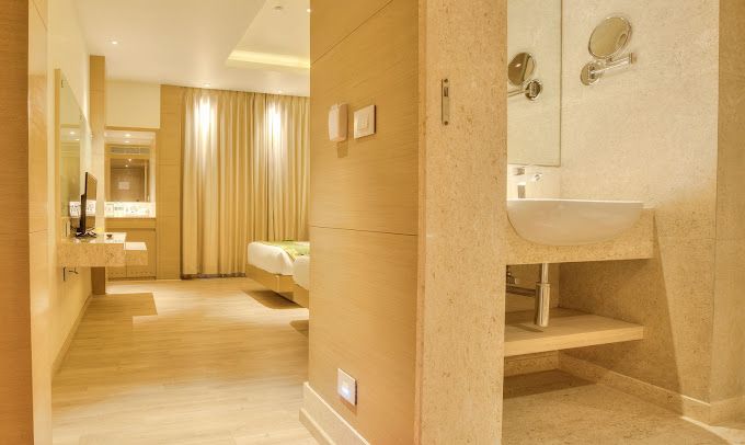 Premium Deluxe Room with Work Desk