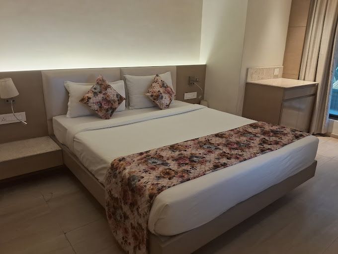 Hotel Grand Bhabendra Alay Standard Double Room 3