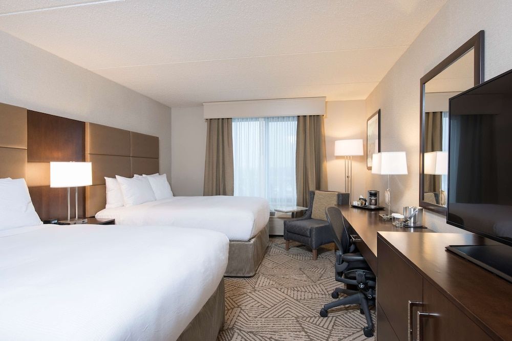 Room, 2 Queen Beds, Non Smoking