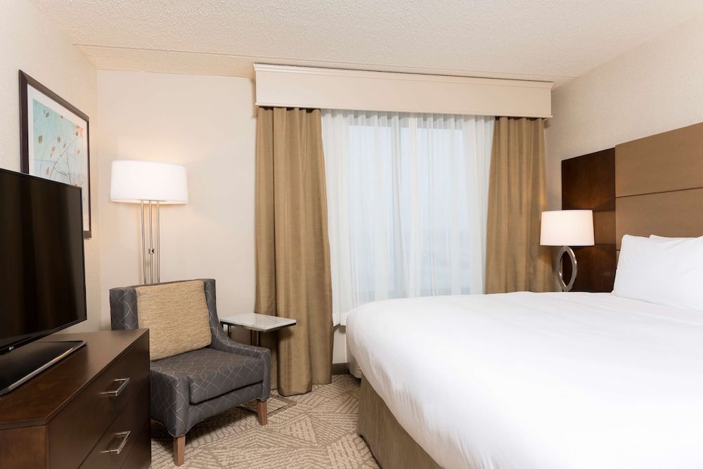 Suite, 1 King Bed, Non Smoking