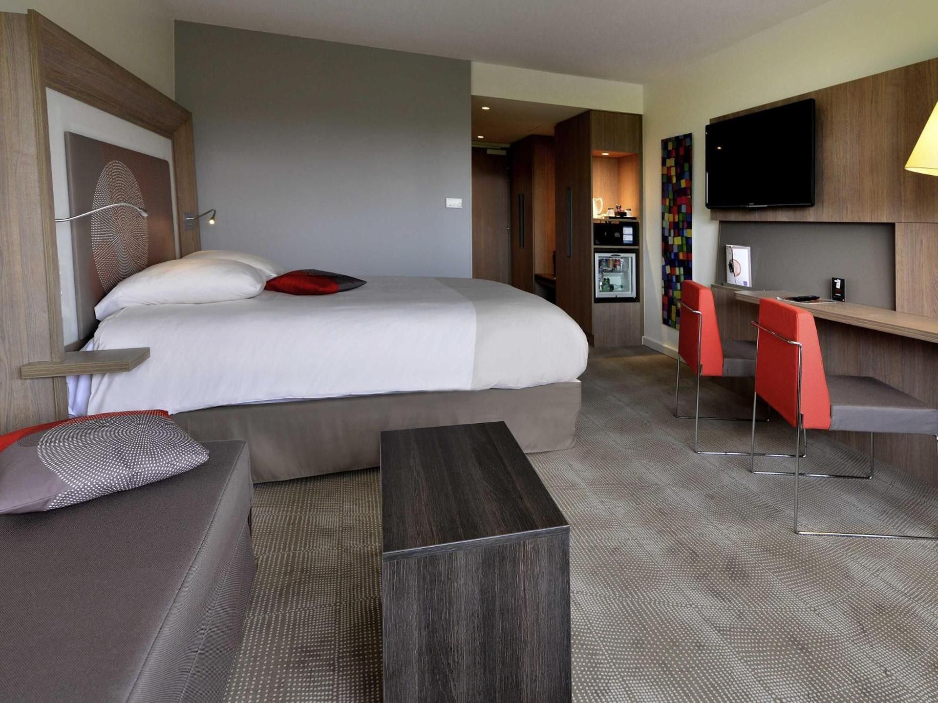 Executive Double Room with Sofa Bed