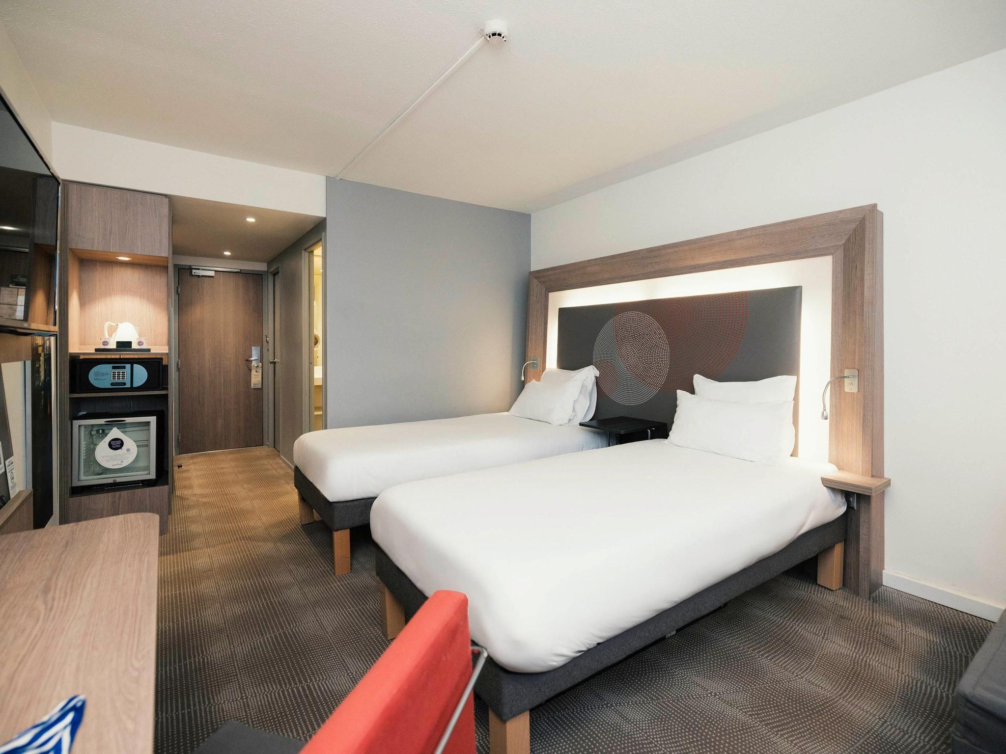 Standard room - 2 single beds