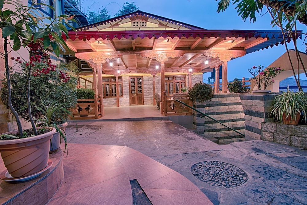 undefined Netuk House 7