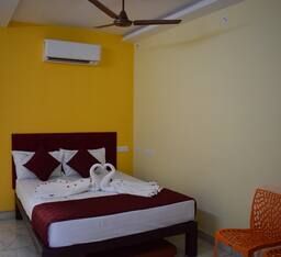 Wind Chimes Deluxe Ac Room