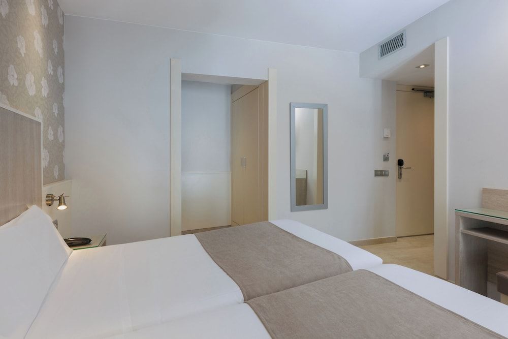 Hotel Santa Marta Double Room 6