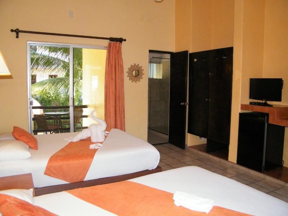 undefined Hotel Lunasol 9