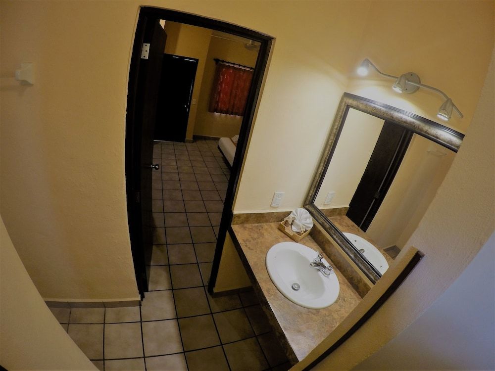 Hotel Lunasol Standard Double Room 15