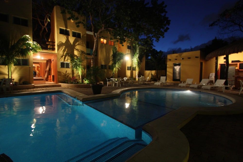 Pool