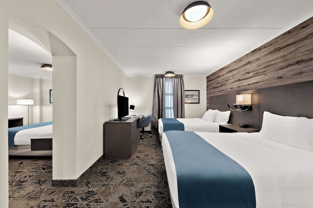 Best Western Parkway Hotel Toronto North Suite, Multiple Beds, Non Smoking, Kitchenette (Walk-in Shower;Larger Room)