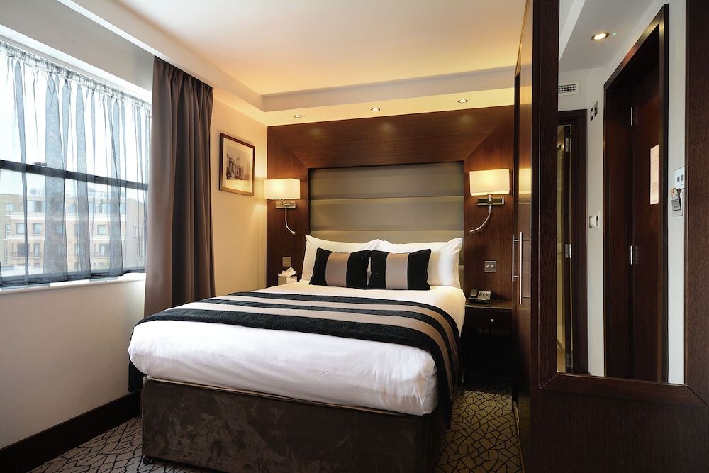 Park Grand London Kensington Double Room, 1 Double Bed 2
