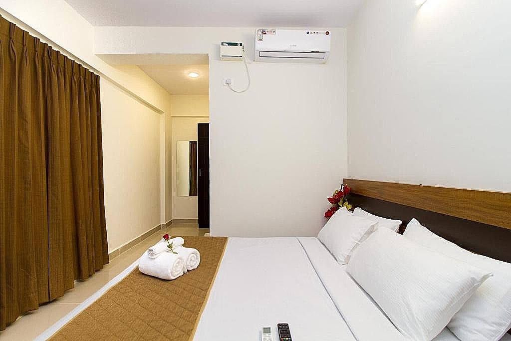 Sanctum Suites Whitefield Bangalore Deluxe Queen Room 13
