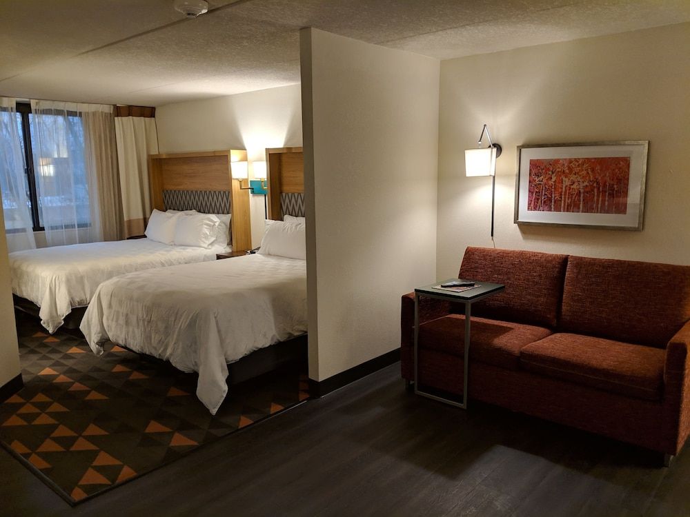 Standard Room, 2 Queen Beds, Accessible (Communications)