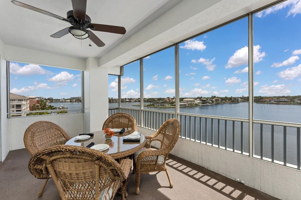 Vanderbilt Beach Resort Bayside Deluxe Condo, 2 Bedroom 2 Bath 2