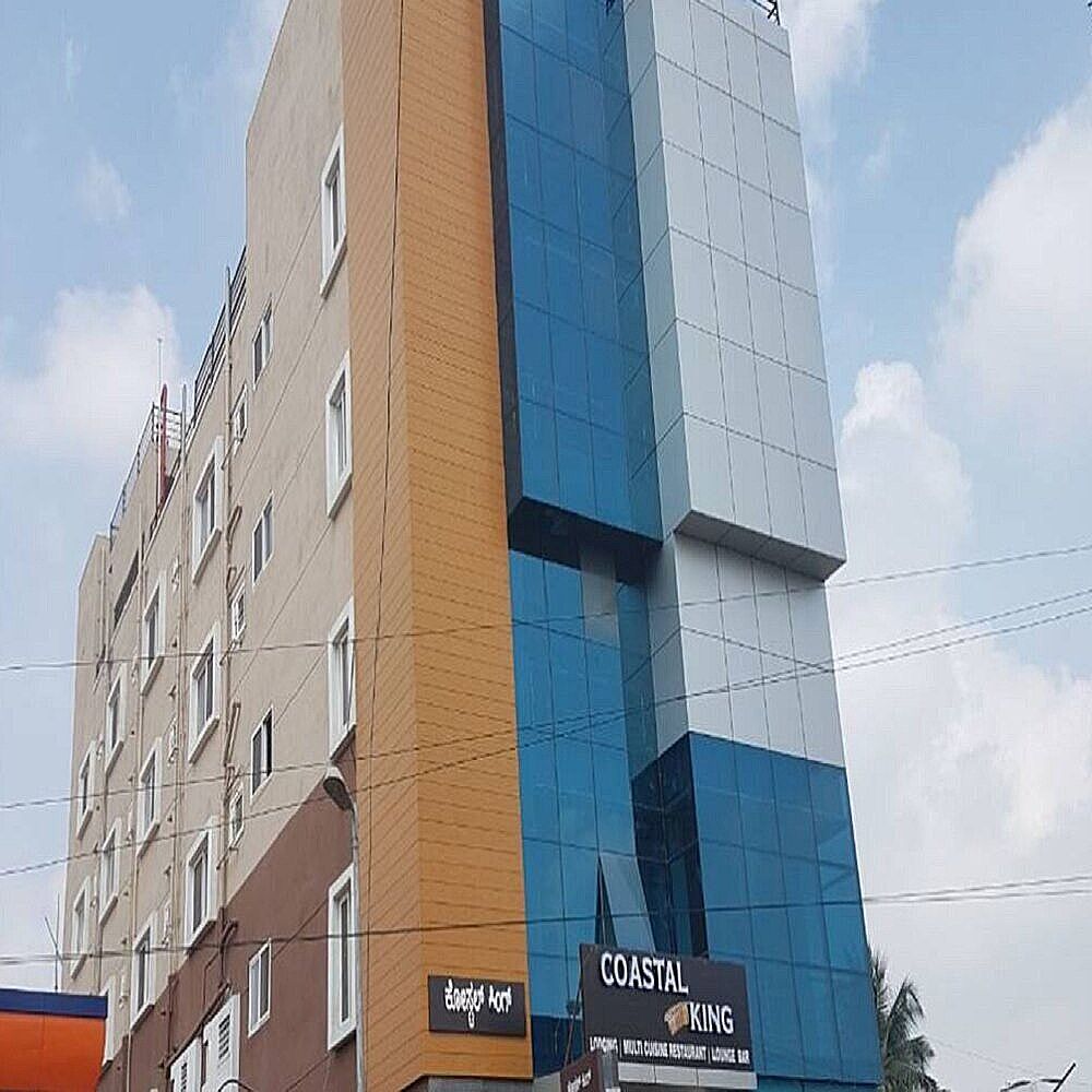 undefined Hotel Coastal King 5