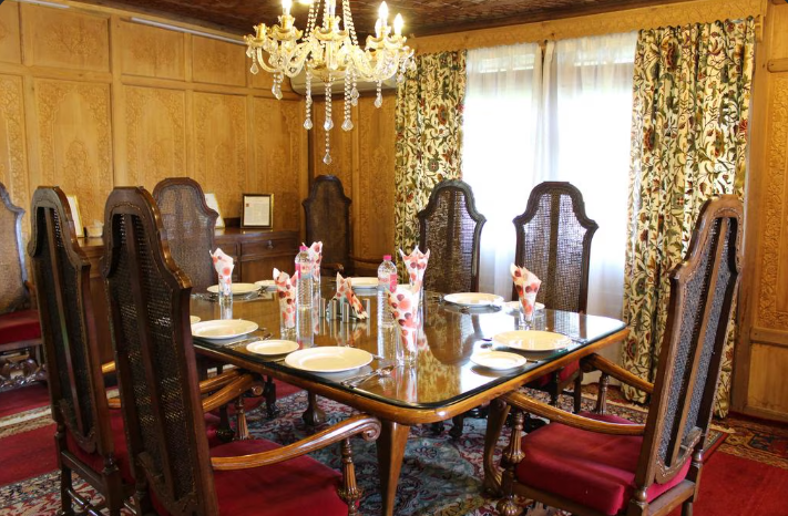 undefined  Nigeen Lake View Resort 7